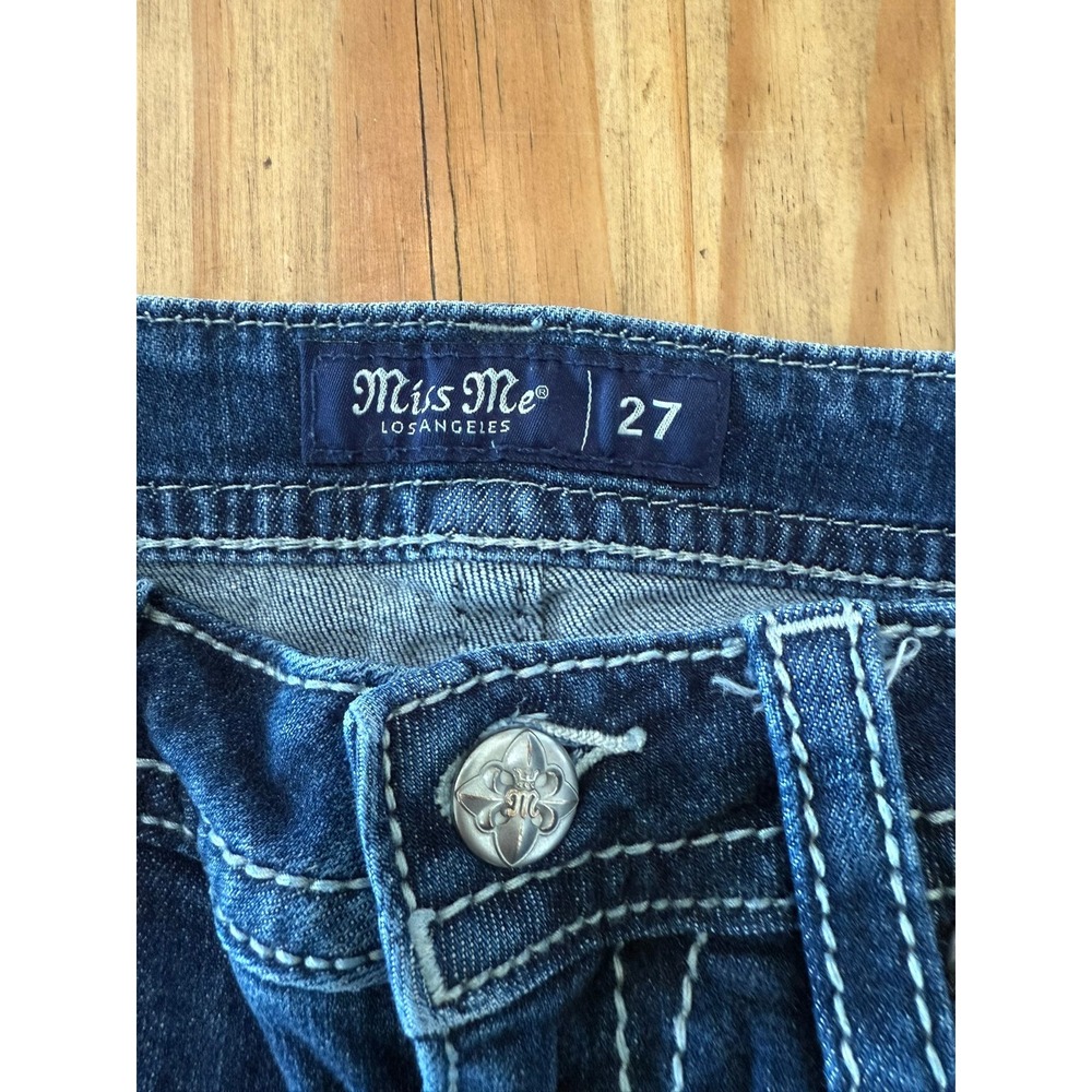 #D- 051- Miss Me Low Rise Tailored Bootcut Jeans Dark Wash Cross Embellished - Picture 7 of 8
